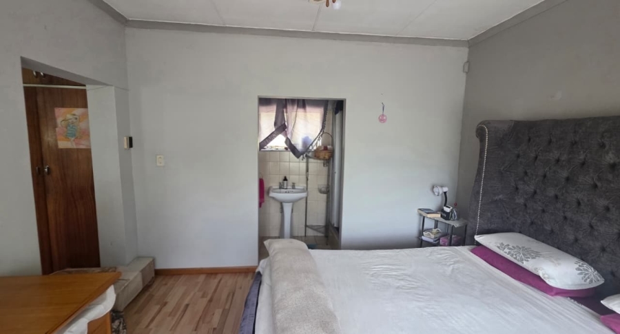 4 Bedroom Property for Sale in The Reeds Gauteng