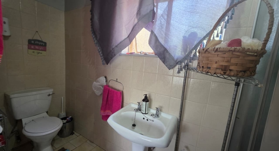 4 Bedroom Property for Sale in The Reeds Gauteng