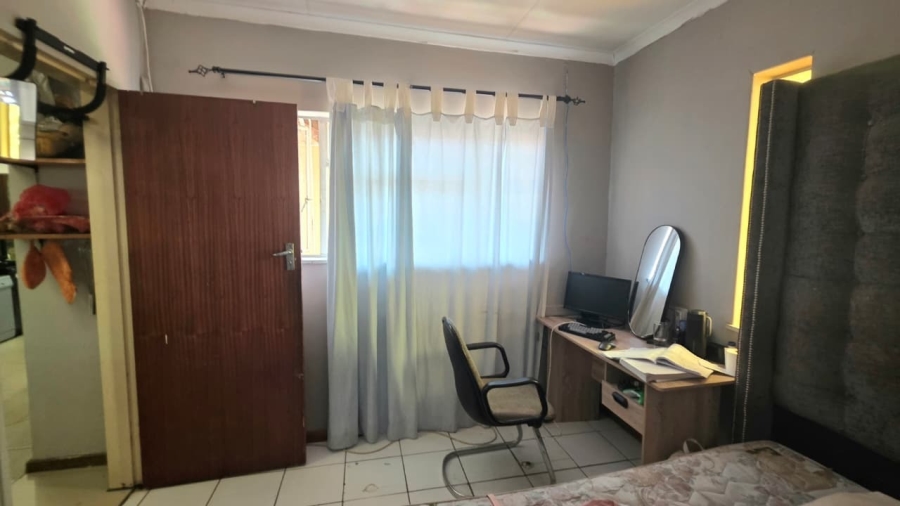 4 Bedroom Property for Sale in The Reeds Gauteng