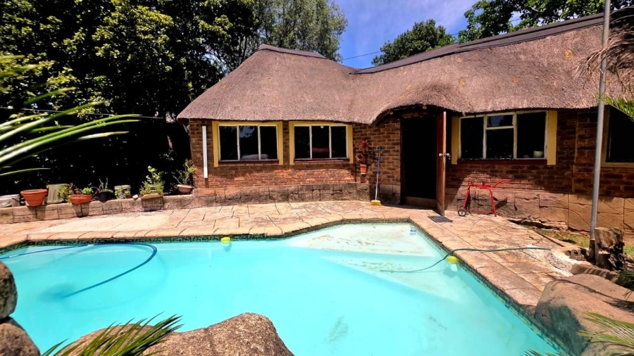 4 Bedroom Property for Sale in The Reeds Gauteng