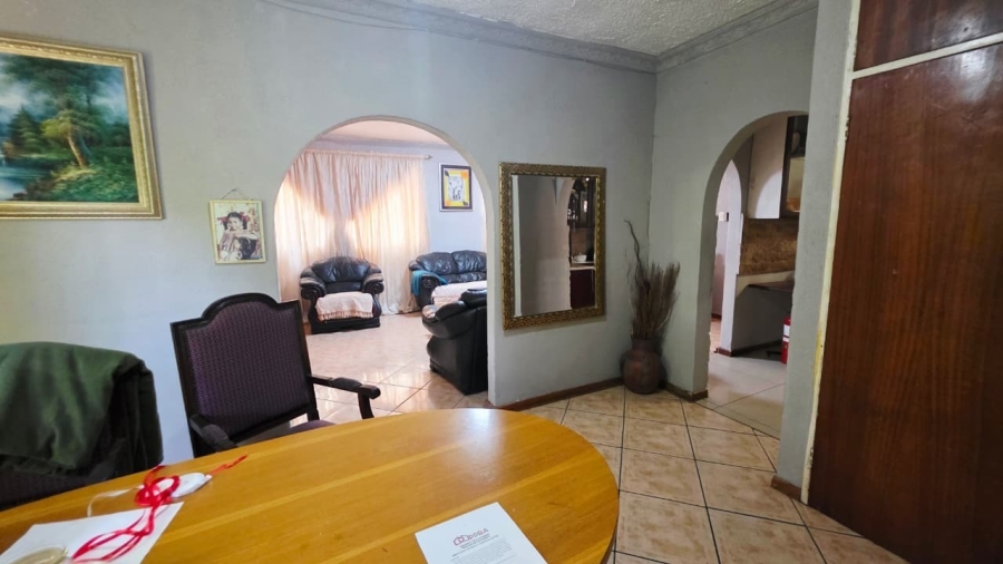 4 Bedroom Property for Sale in The Reeds Gauteng