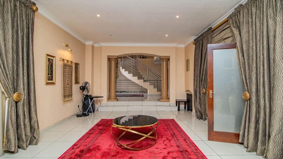 To Let 4 Bedroom Property for Rent in Sunward Park Gauteng