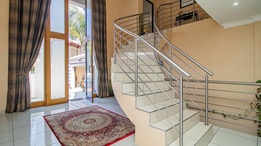 To Let 4 Bedroom Property for Rent in Sunward Park Gauteng