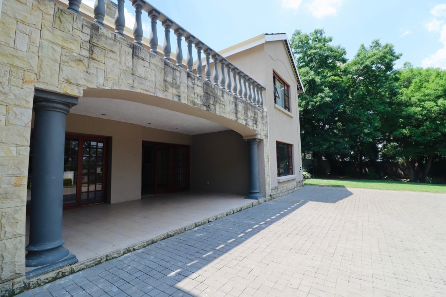 5 Bedroom Property for Sale in Bryanston Gauteng