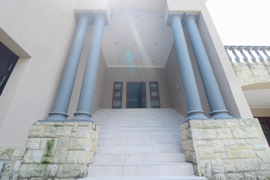 5 Bedroom Property for Sale in Bryanston Gauteng