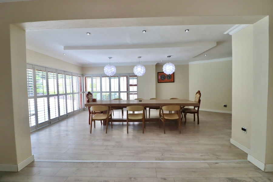 5 Bedroom Property for Sale in Bryanston Gauteng