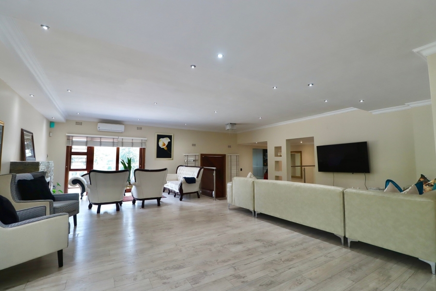 5 Bedroom Property for Sale in Bryanston Gauteng