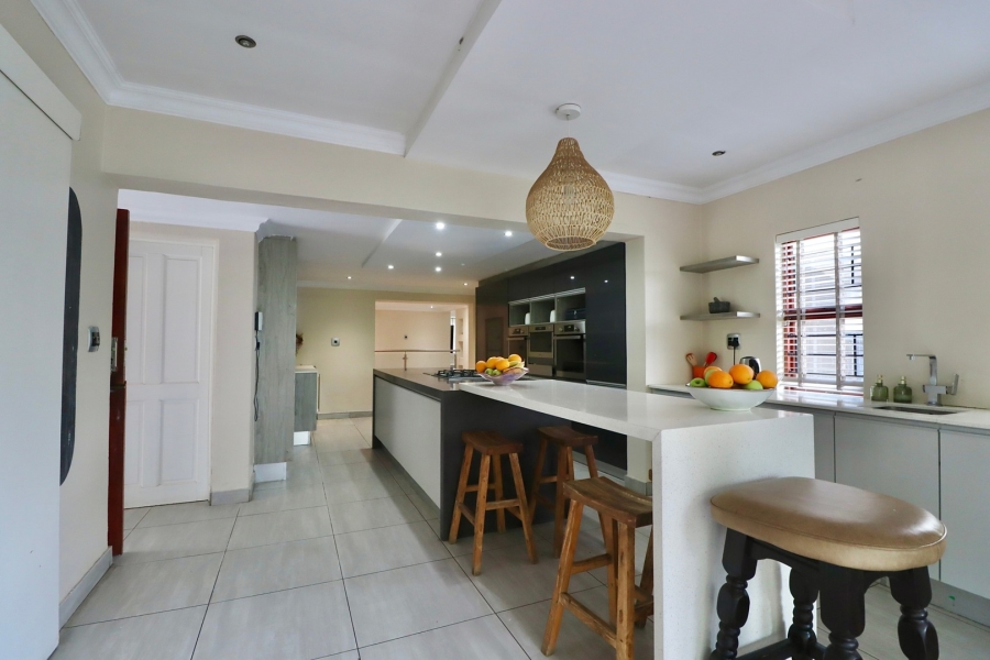 5 Bedroom Property for Sale in Bryanston Gauteng