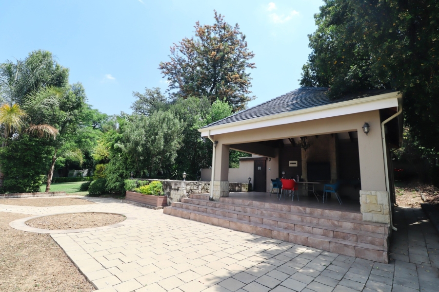 5 Bedroom Property for Sale in Bryanston Gauteng