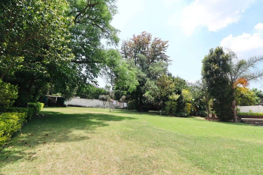 5 Bedroom Property for Sale in Bryanston Gauteng