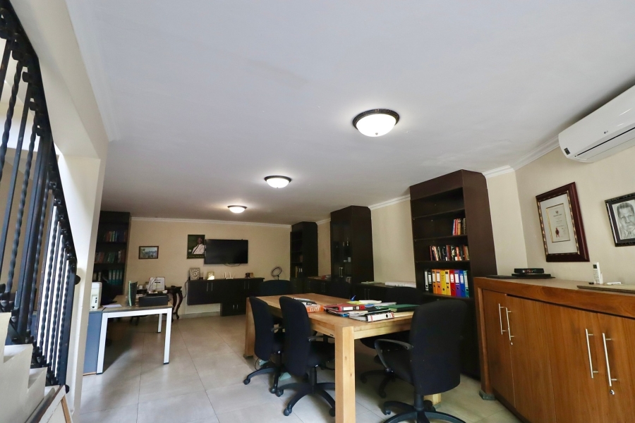 5 Bedroom Property for Sale in Bryanston Gauteng