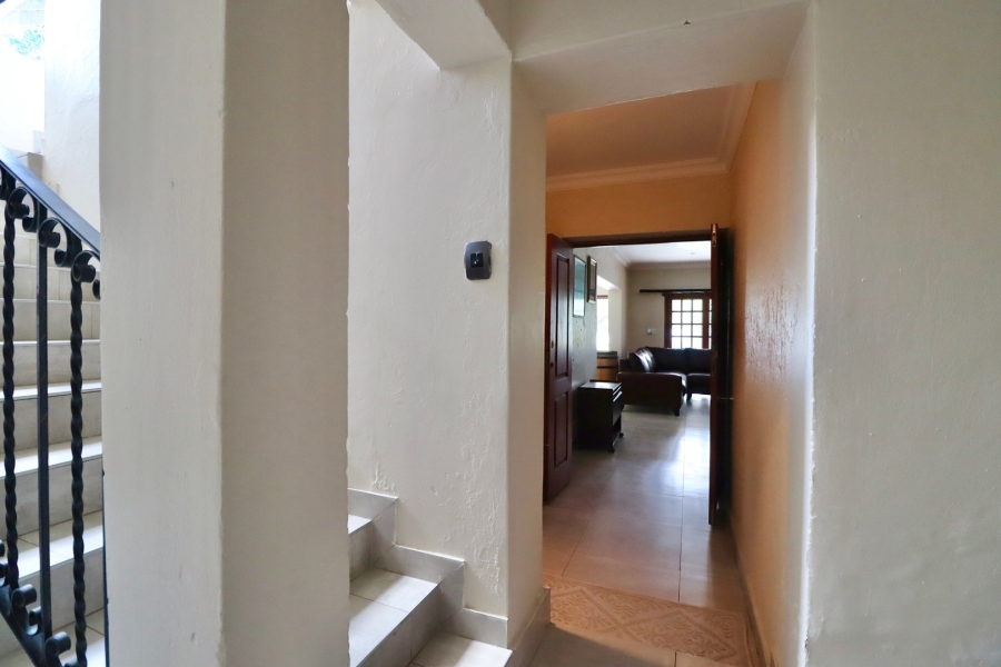 5 Bedroom Property for Sale in Bryanston Gauteng