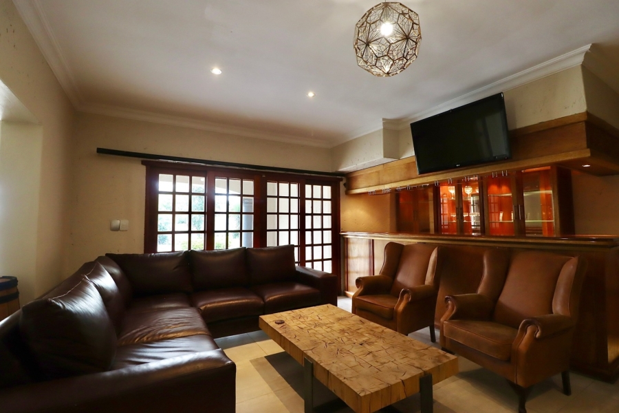 5 Bedroom Property for Sale in Bryanston Gauteng
