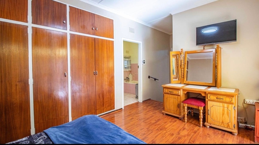 4 Bedroom Property for Sale in Alan Manor Gauteng