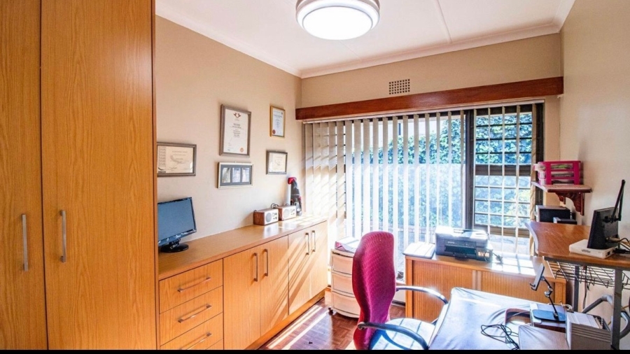 4 Bedroom Property for Sale in Alan Manor Gauteng