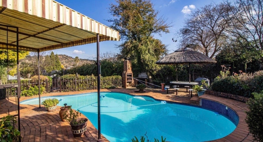 4 Bedroom Property for Sale in Alan Manor Gauteng