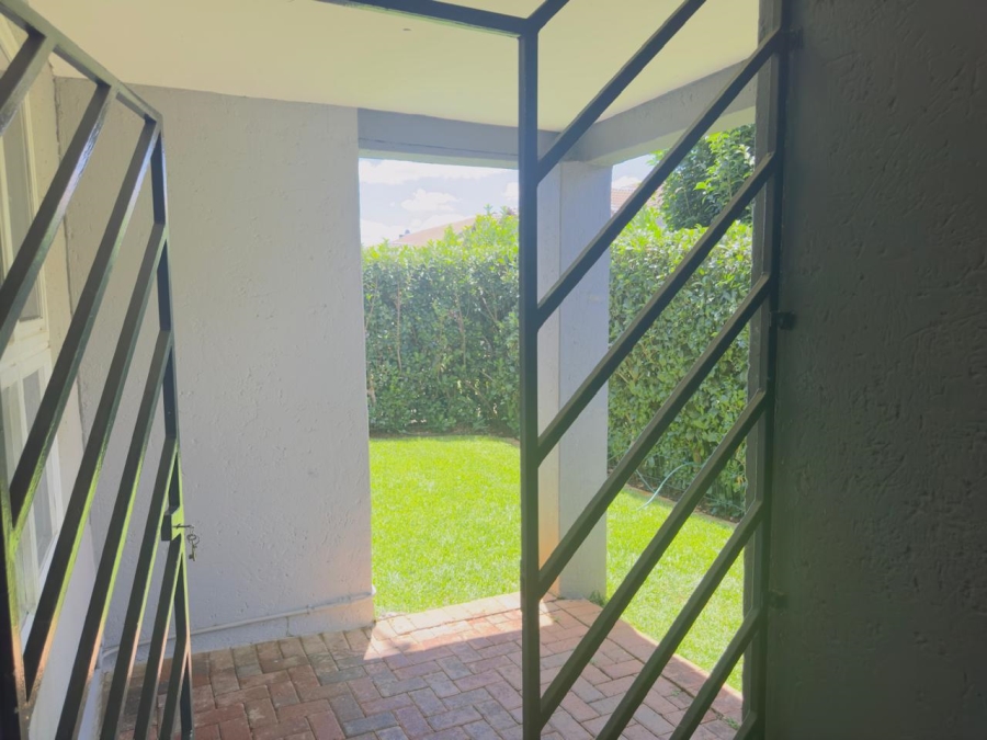 2 Bedroom Property for Sale in Fourways Gauteng