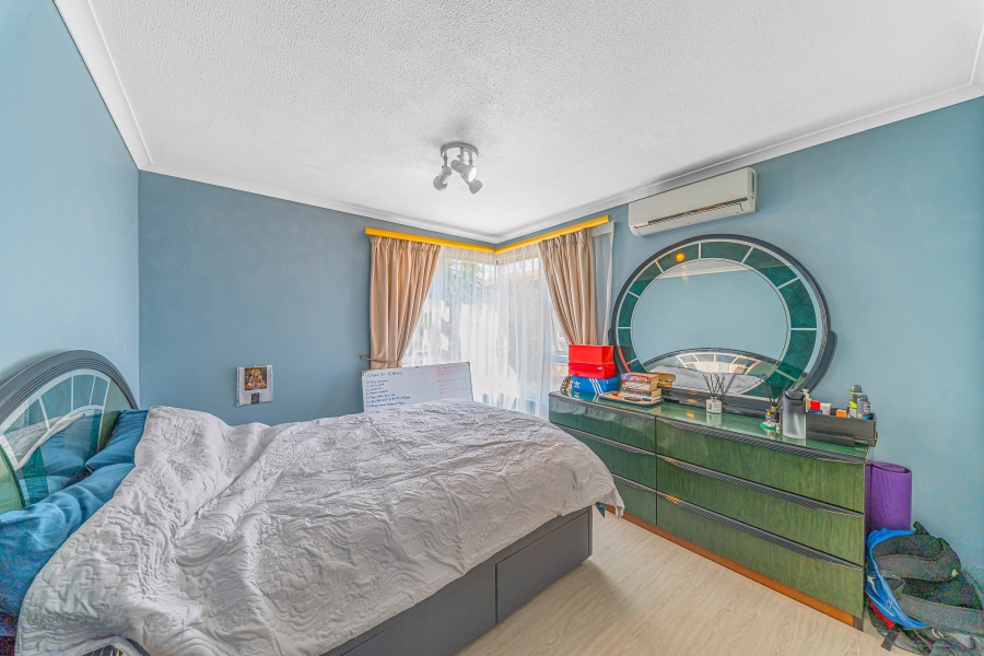 5 Bedroom Property for Sale in Kyalami Estates Gauteng