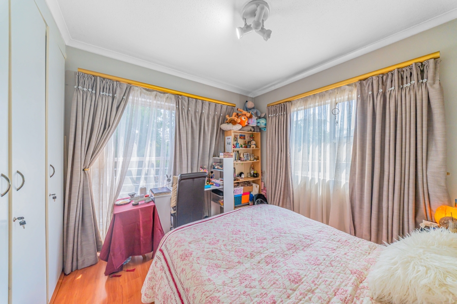 5 Bedroom Property for Sale in Kyalami Estates Gauteng