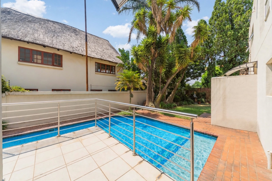 5 Bedroom Property for Sale in Kyalami Estates Gauteng