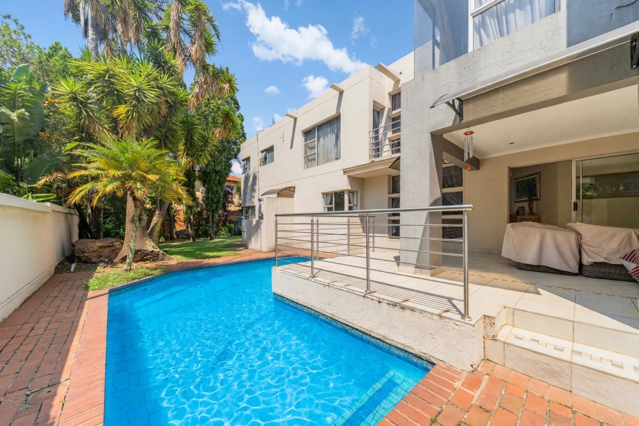 5 Bedroom Property for Sale in Kyalami Estates Gauteng
