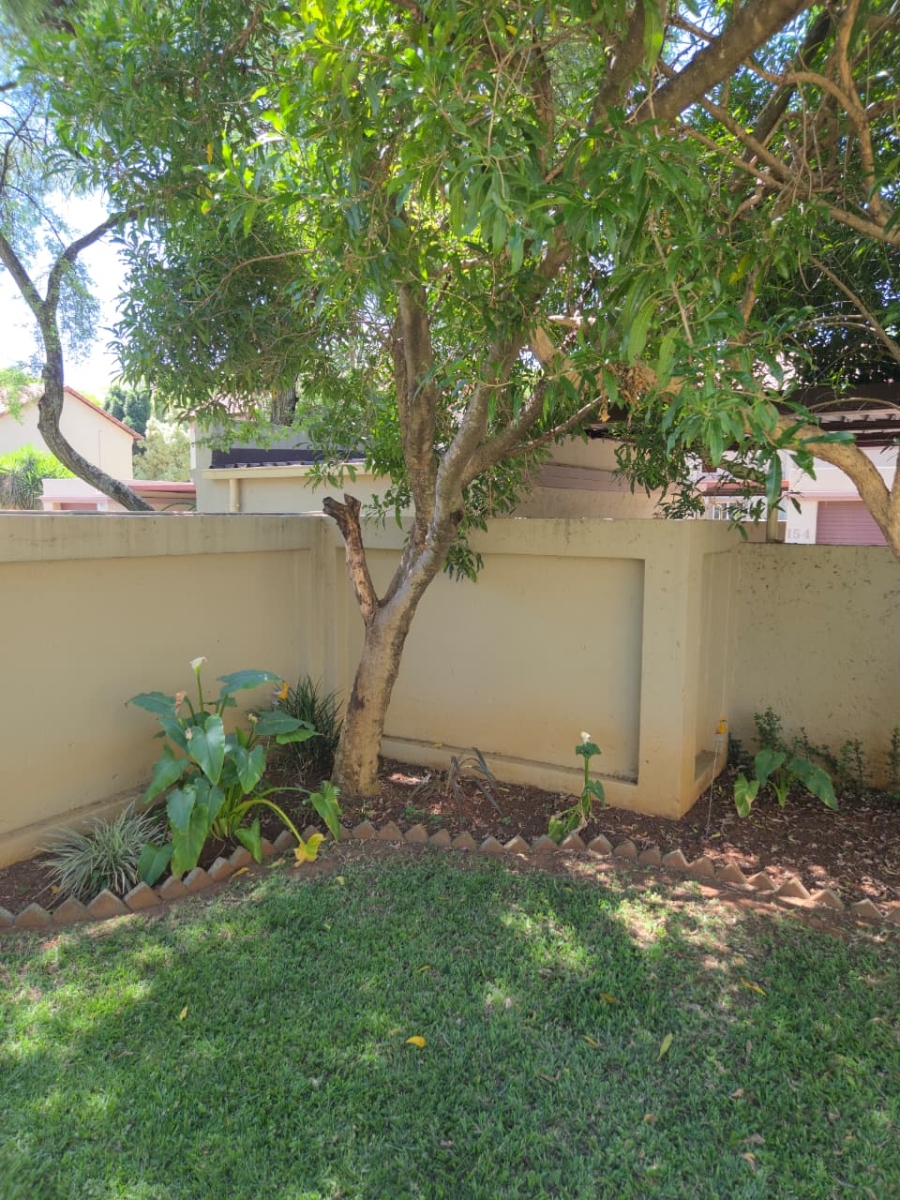 2 Bedroom Property for Sale in Annlin Gauteng