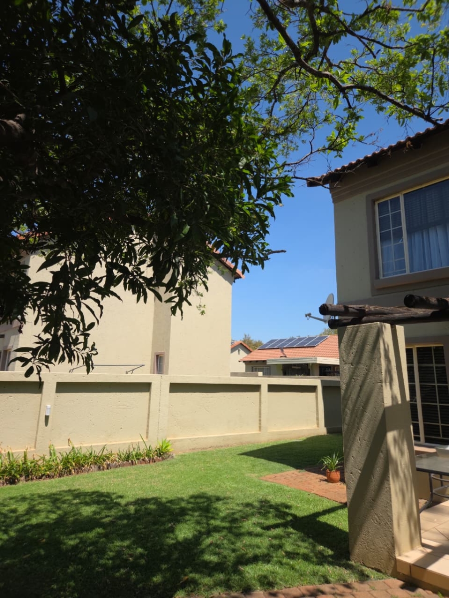 2 Bedroom Property for Sale in Annlin Gauteng