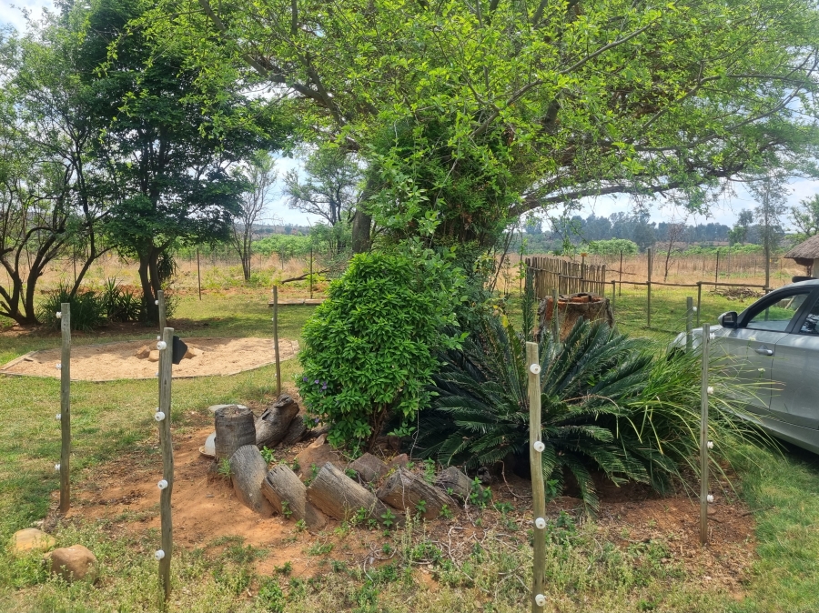 6 Bedroom Property for Sale in Rayton Gauteng