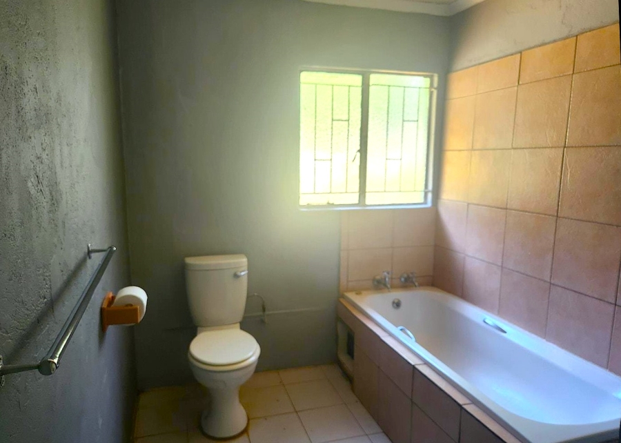 6 Bedroom Property for Sale in Rayton Gauteng