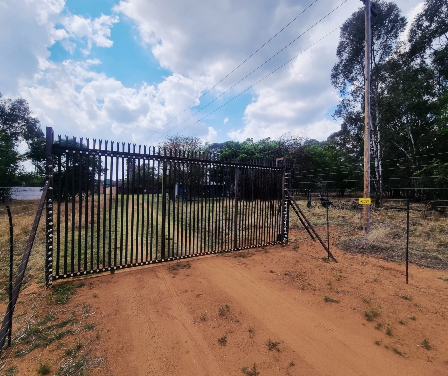 6 Bedroom Property for Sale in Rayton Gauteng
