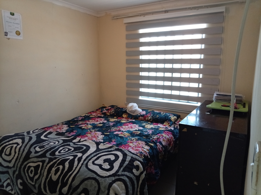 2 Bedroom Property for Sale in Crystal Park Gauteng