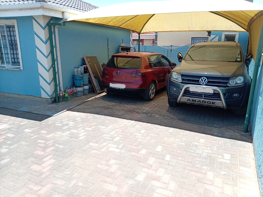 2 Bedroom Property for Sale in Crystal Park Gauteng