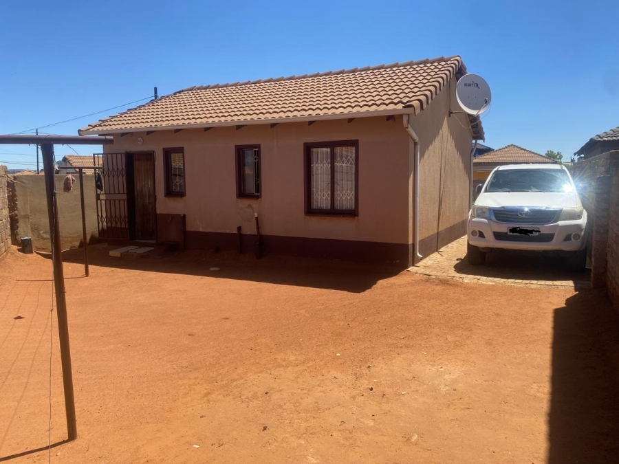 2 Bedroom Property for Sale in Protea Glen Gauteng