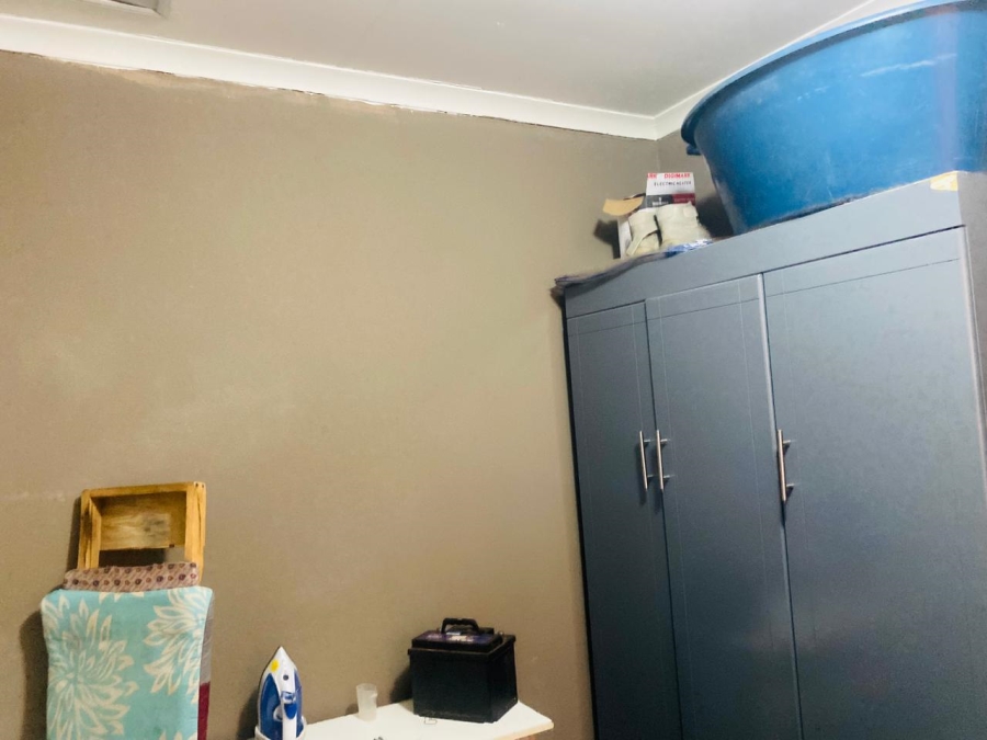 2 Bedroom Property for Sale in Protea Glen Gauteng