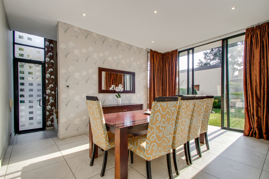 3 Bedroom Property for Sale in Bryanston Gauteng