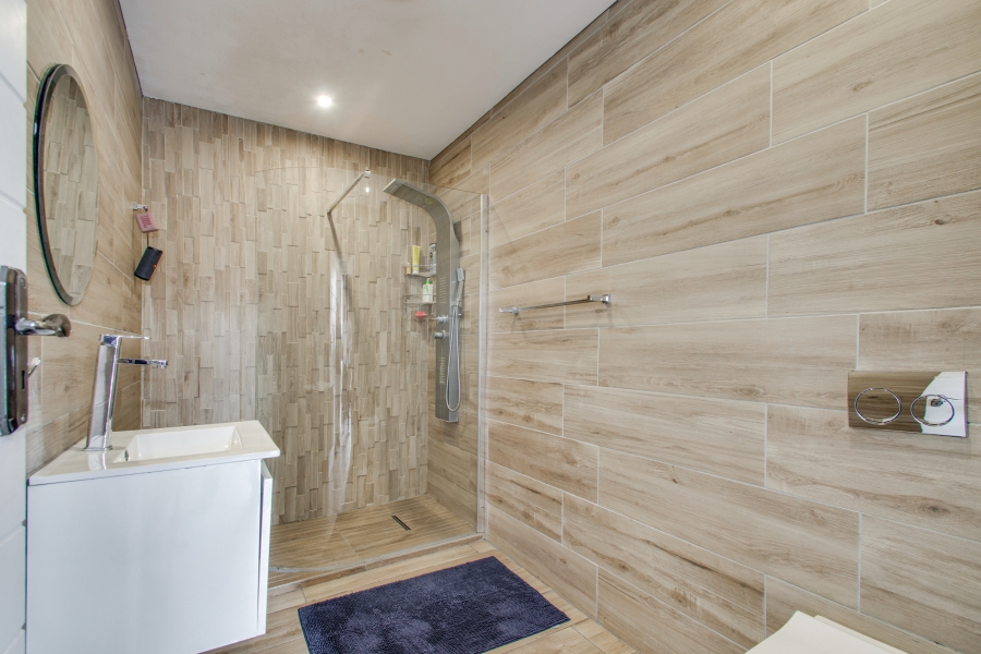3 Bedroom Property for Sale in Bryanston Gauteng