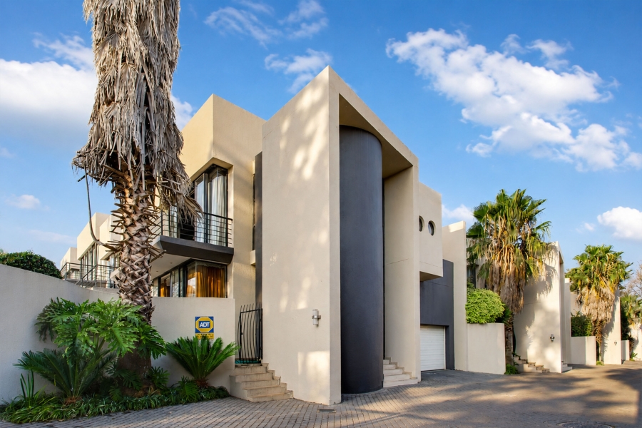 3 Bedroom Property for Sale in Bryanston Gauteng