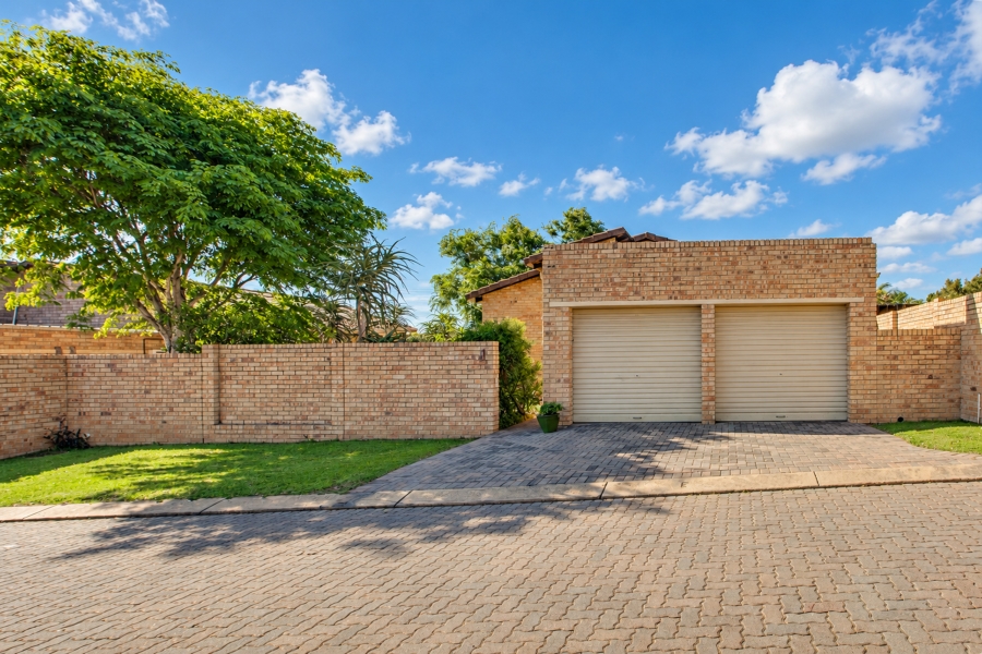 2 Bedroom Property for Sale in Craigavon Gauteng