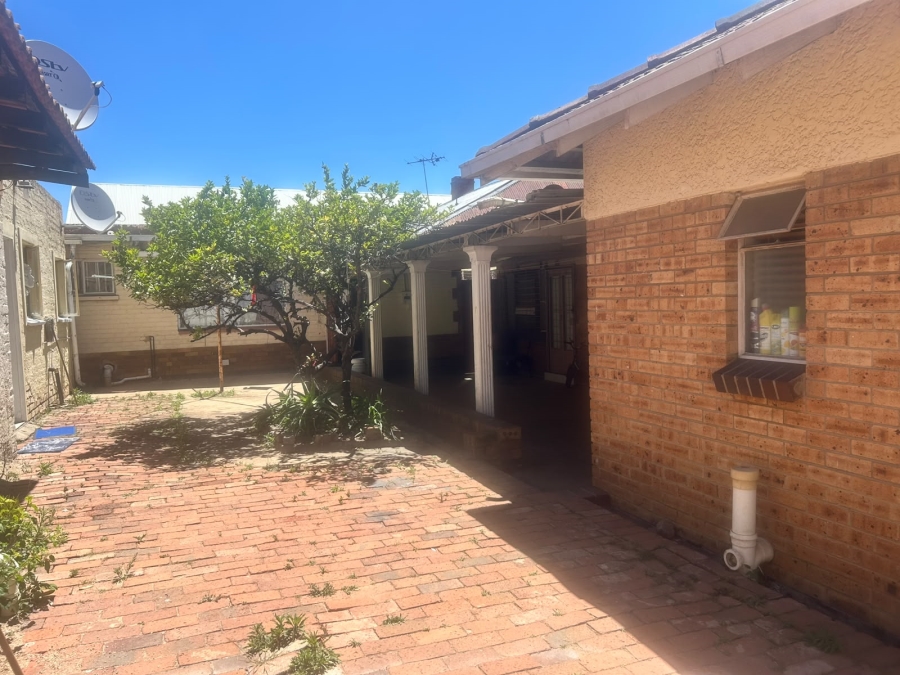 3 Bedroom Property for Sale in Rewlatch Gauteng