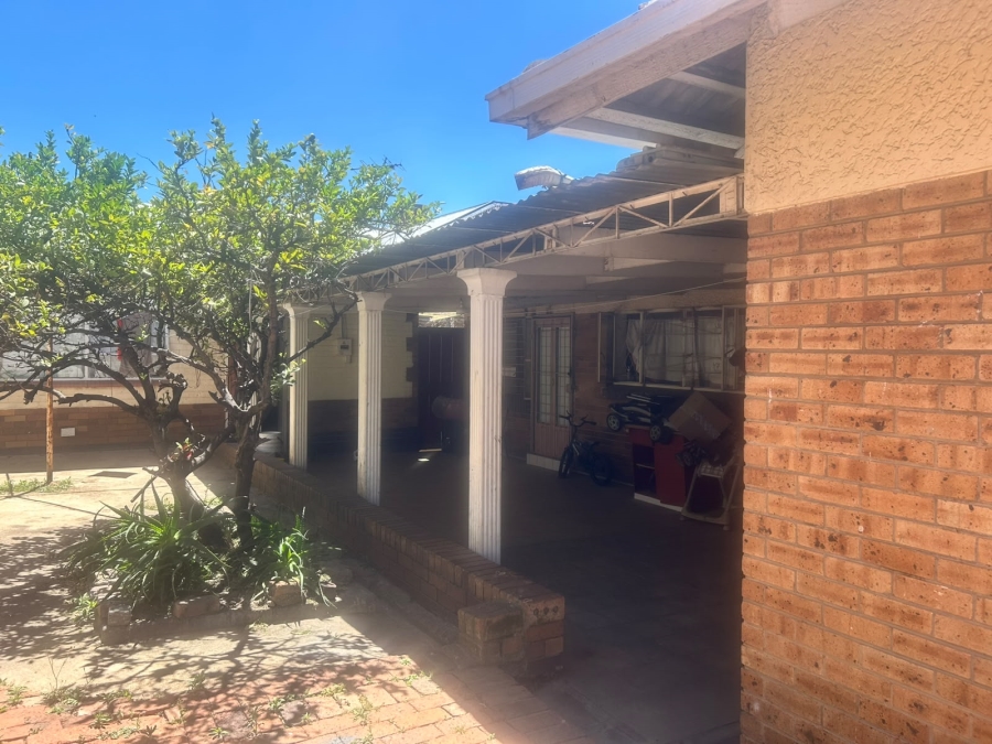 3 Bedroom Property for Sale in Rewlatch Gauteng