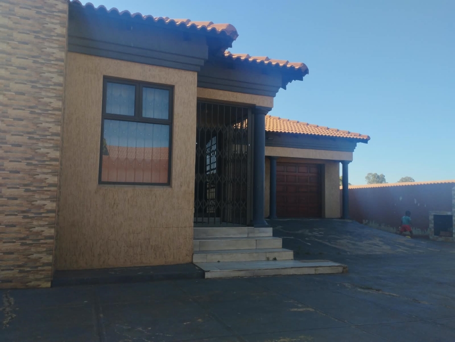 4 Bedroom Property for Sale in Meyerton Park Gauteng
