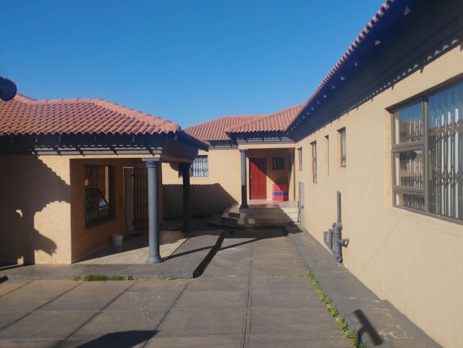 4 Bedroom Property for Sale in Meyerton Park Gauteng