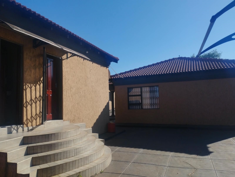 4 Bedroom Property for Sale in Meyerton Park Gauteng