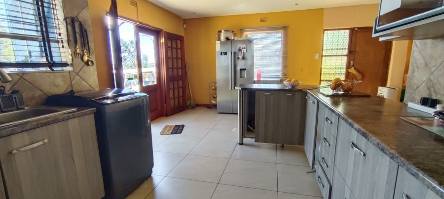 5 Bedroom Property for Sale in Westonaria Gauteng