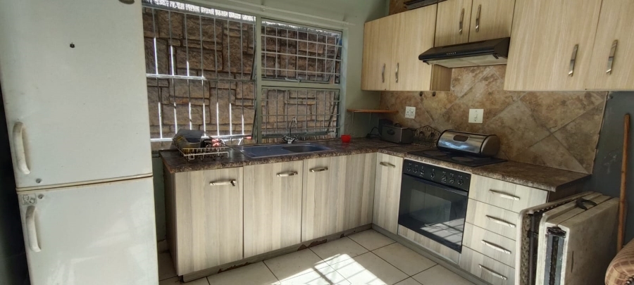 5 Bedroom Property for Sale in Westonaria Gauteng