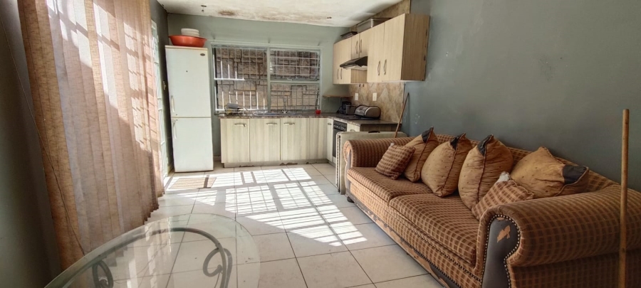 5 Bedroom Property for Sale in Westonaria Gauteng