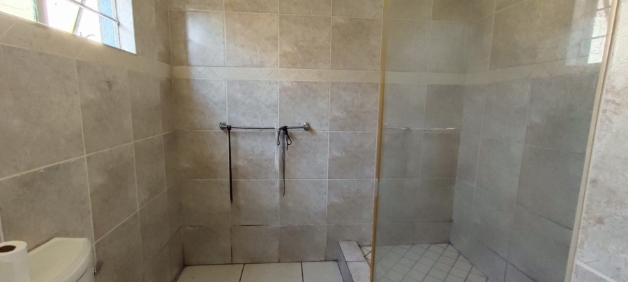 5 Bedroom Property for Sale in Westonaria Gauteng