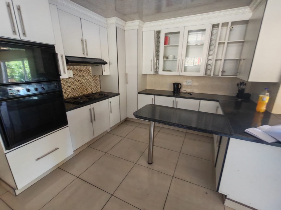 4 Bedroom Property for Sale in Selcourt Gauteng