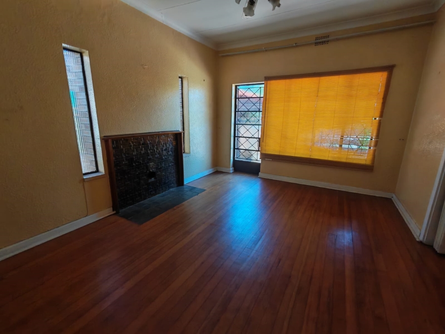 4 Bedroom Property for Sale in Selcourt Gauteng