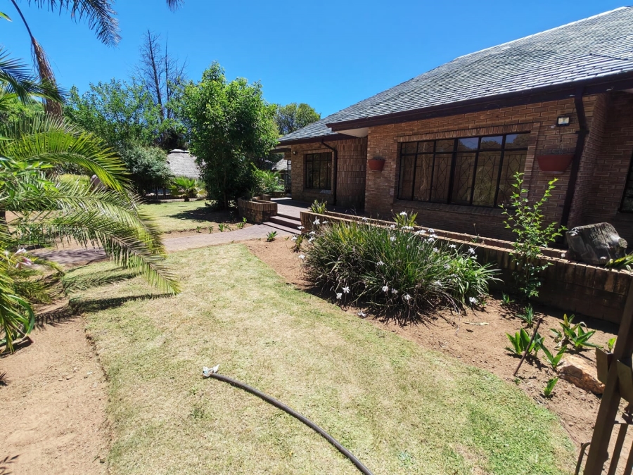 4 Bedroom Property for Sale in Selcourt Gauteng